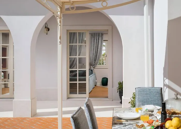 빌라 Luxury Adele Near Porec With Sea View And Private Pool